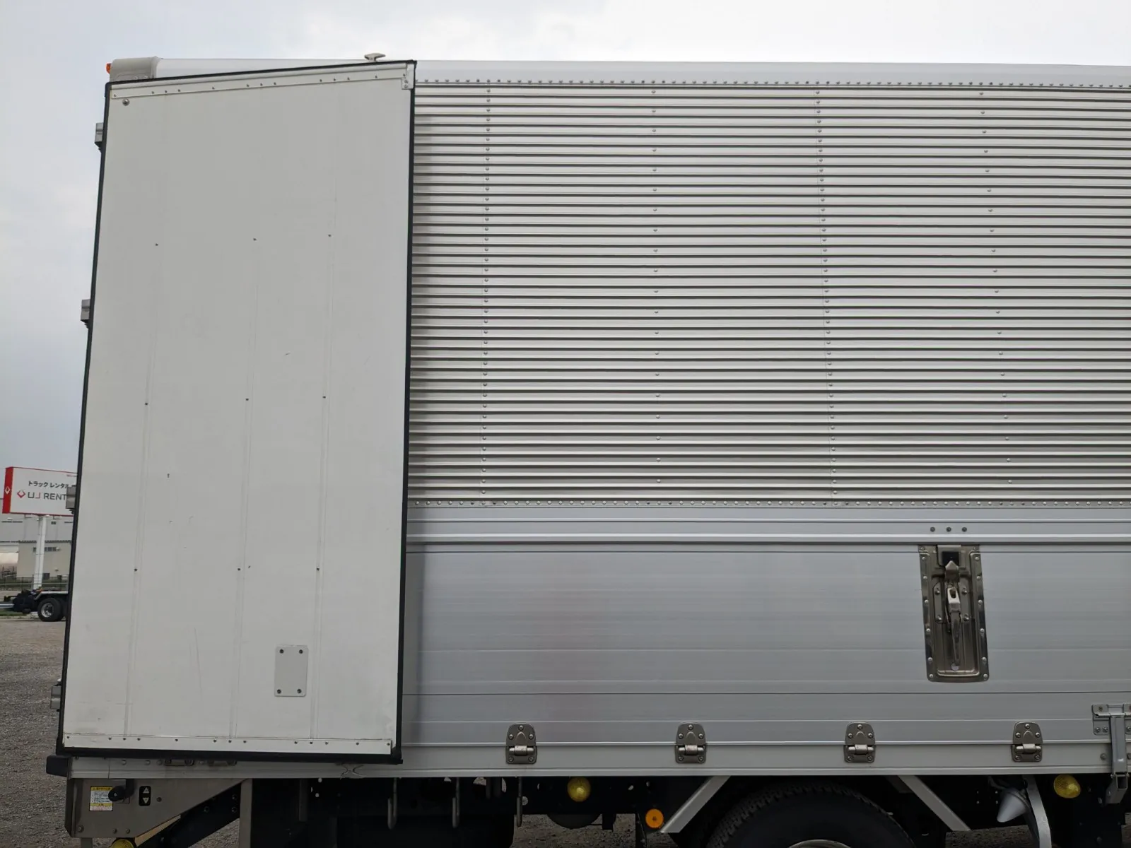 vehicle_image_20260703092234t4lUl8ePIO.webp