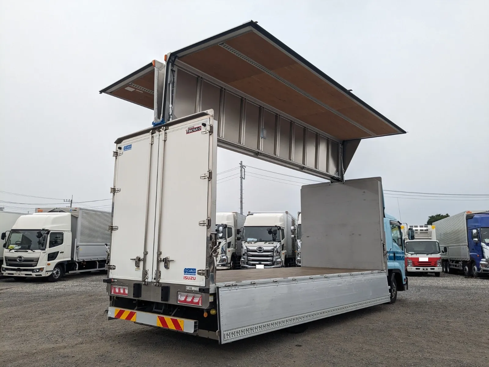 vehicle_image_20260703092236aWSLy5E2Tx.webp