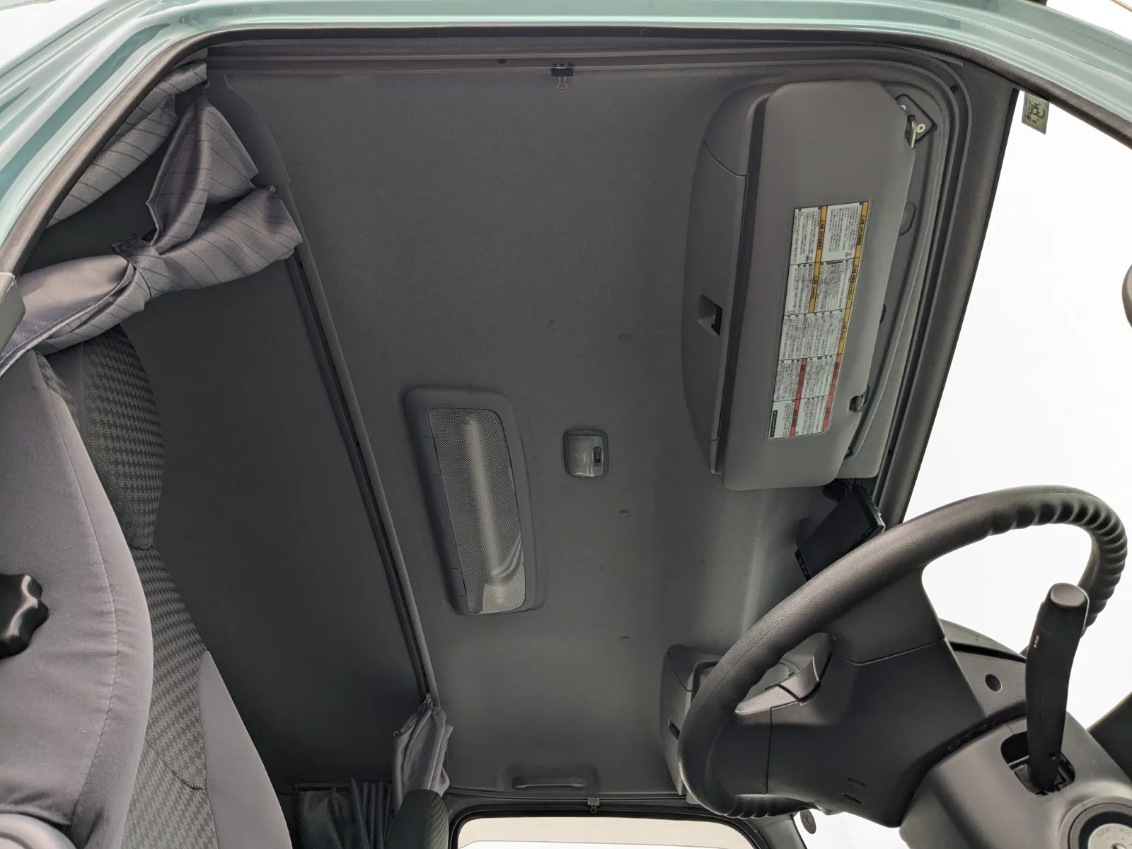 vehicle_image_20260703092237LfCyb22pde.webp