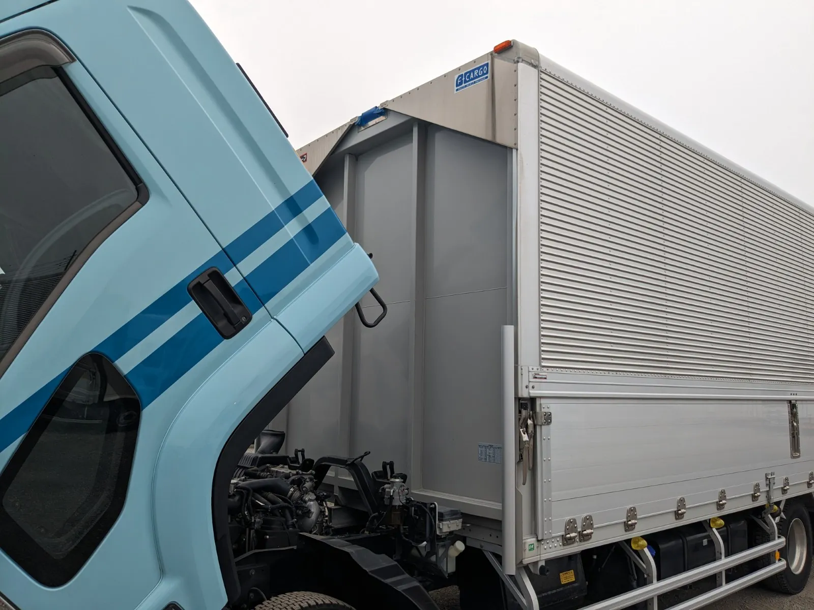 vehicle_image_20260703092239tqp74LQYaK.webp