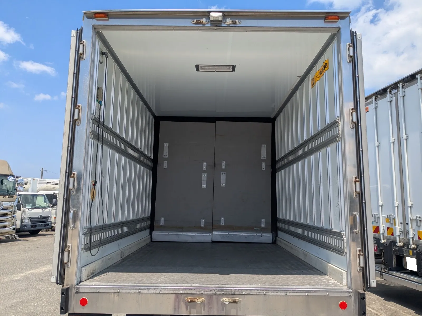 vehicle_image_20260713113612BNgt0s1LSC.webp