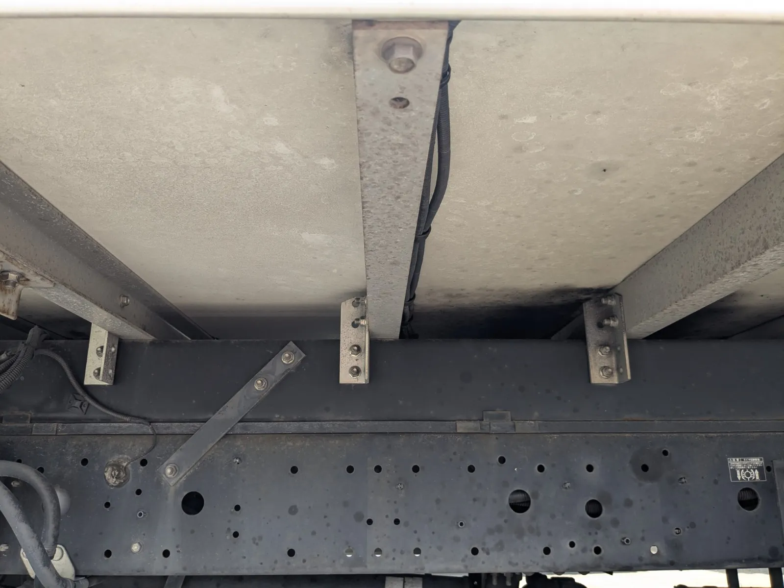 vehicle_image_20260713113616evgTJ9tL9C.webp