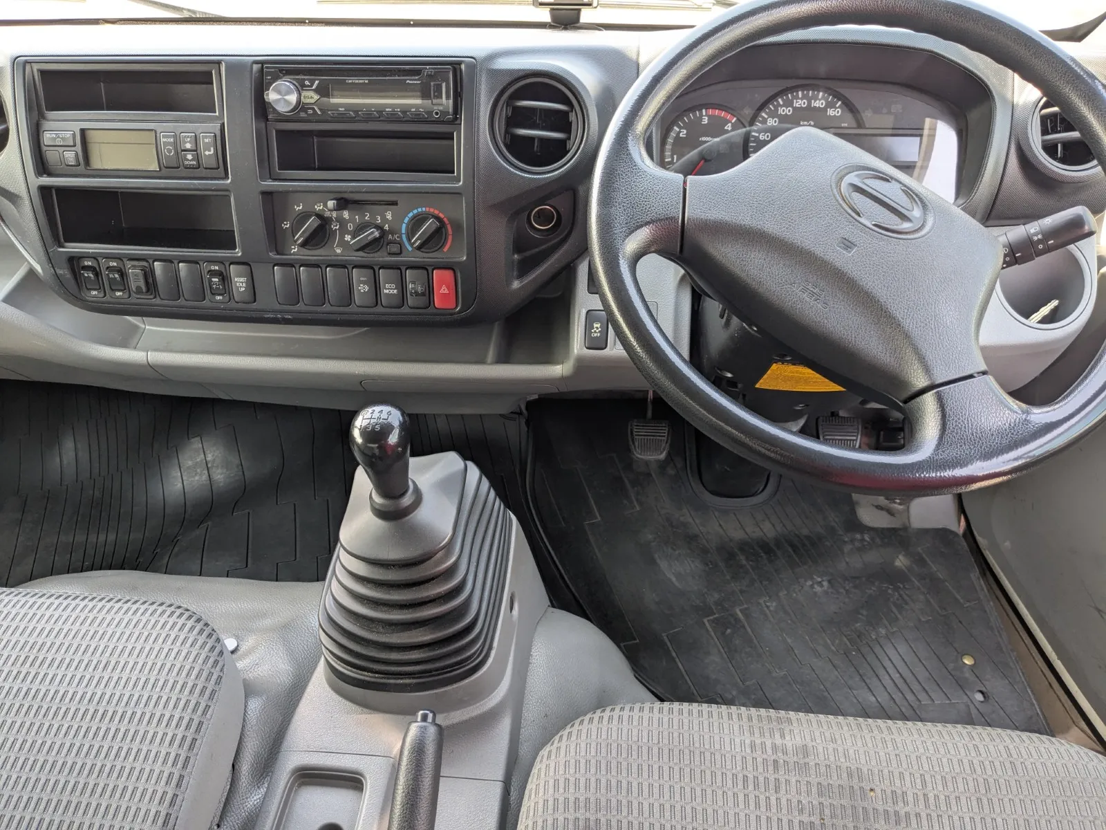 vehicle_image_20260713113621cSACvmRHK6.webp