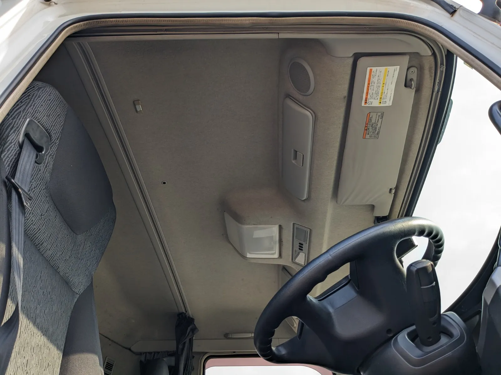 vehicle_image_20260721100923yOh3Bn6GiZ.webp