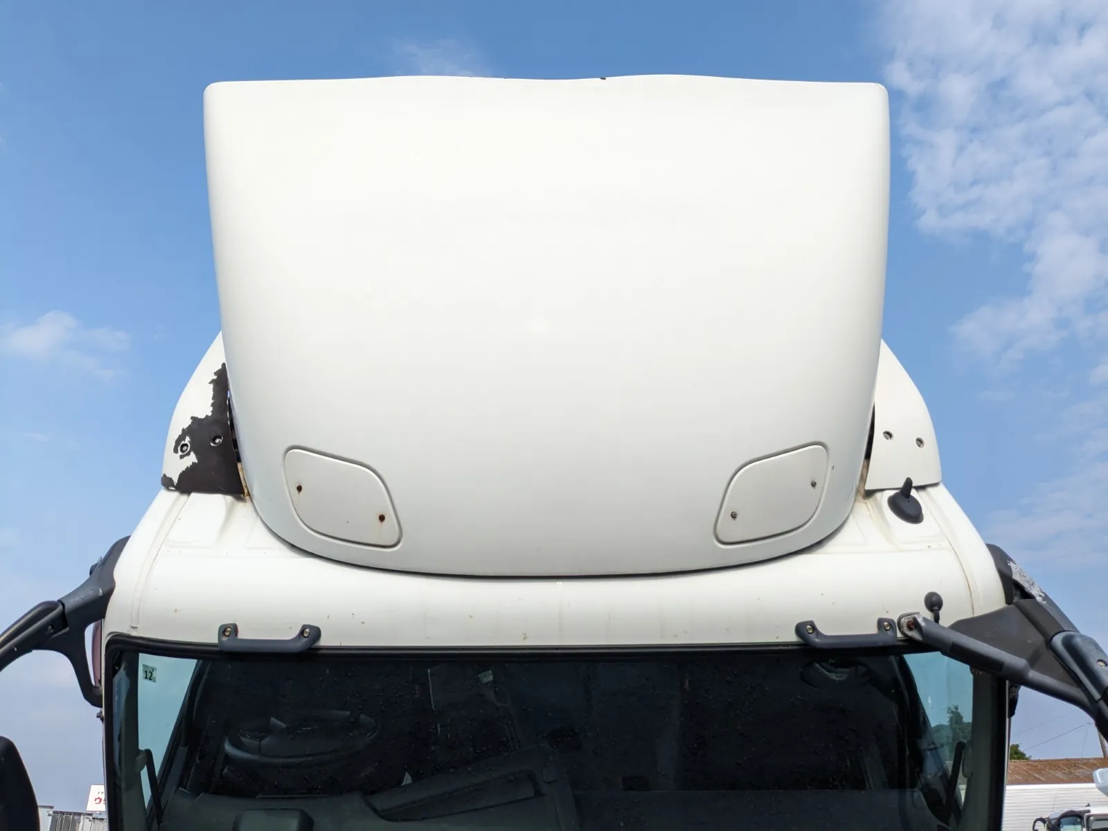 vehicle_image_20260721100927WLOj0KHv8z.webp
