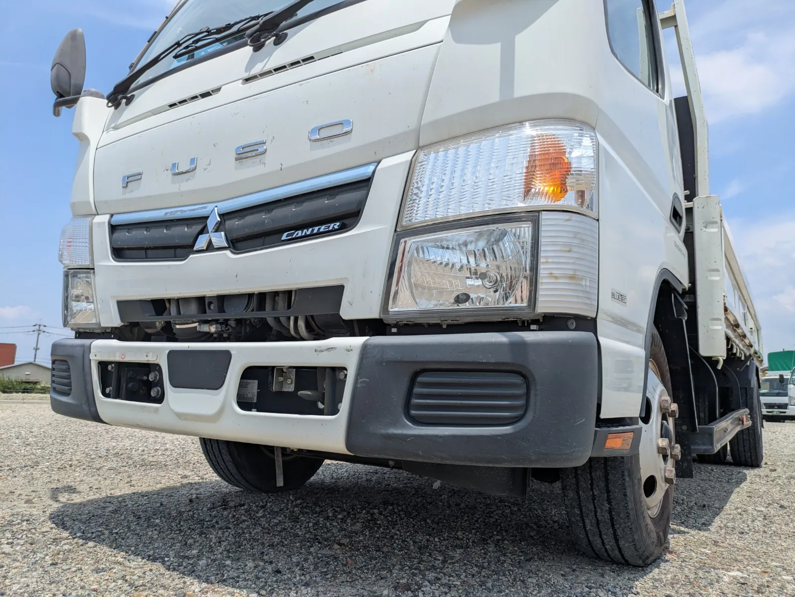 vehicle_image_20260701092723kCEE93rQUJ.webp