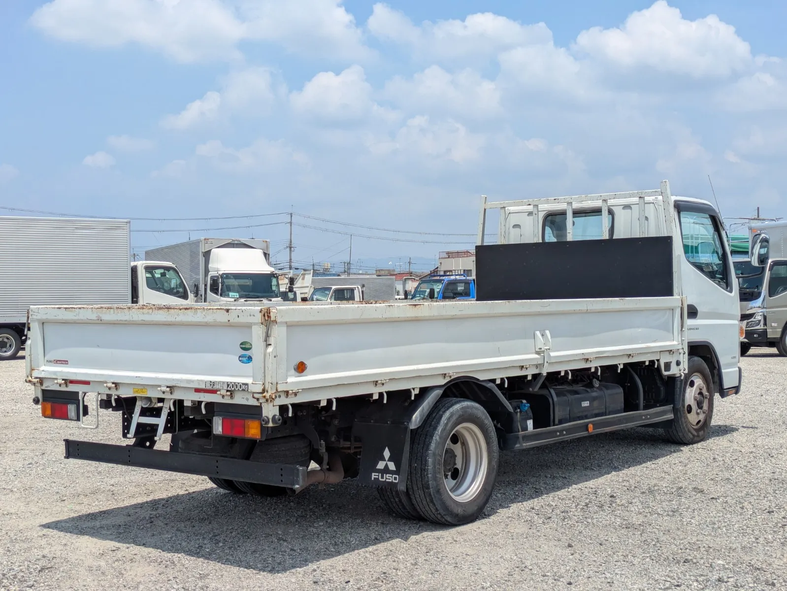vehicle_image_20260701092725dTGeOn5EZ4.webp