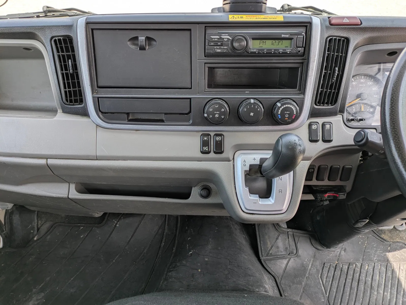 vehicle_image_20260701092733GP8k0IBYx6.webp