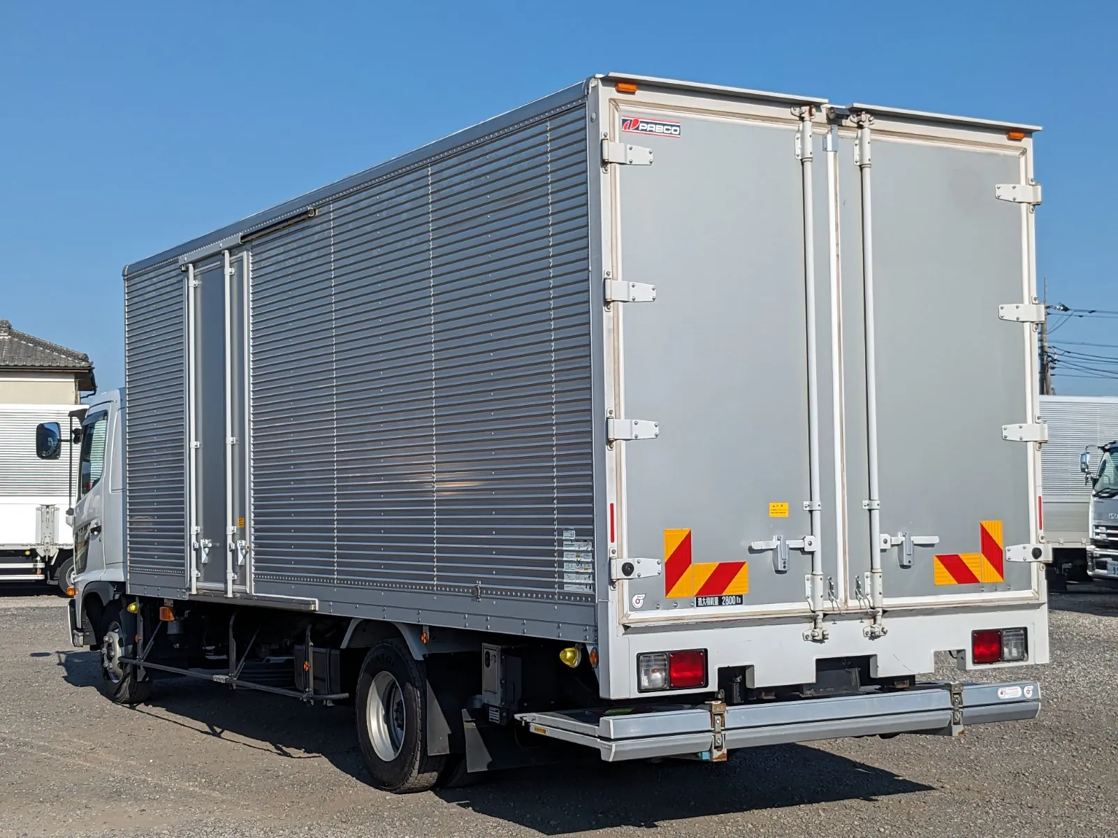 vehicle_image_202607210933555fhxgzhNJw.webp
