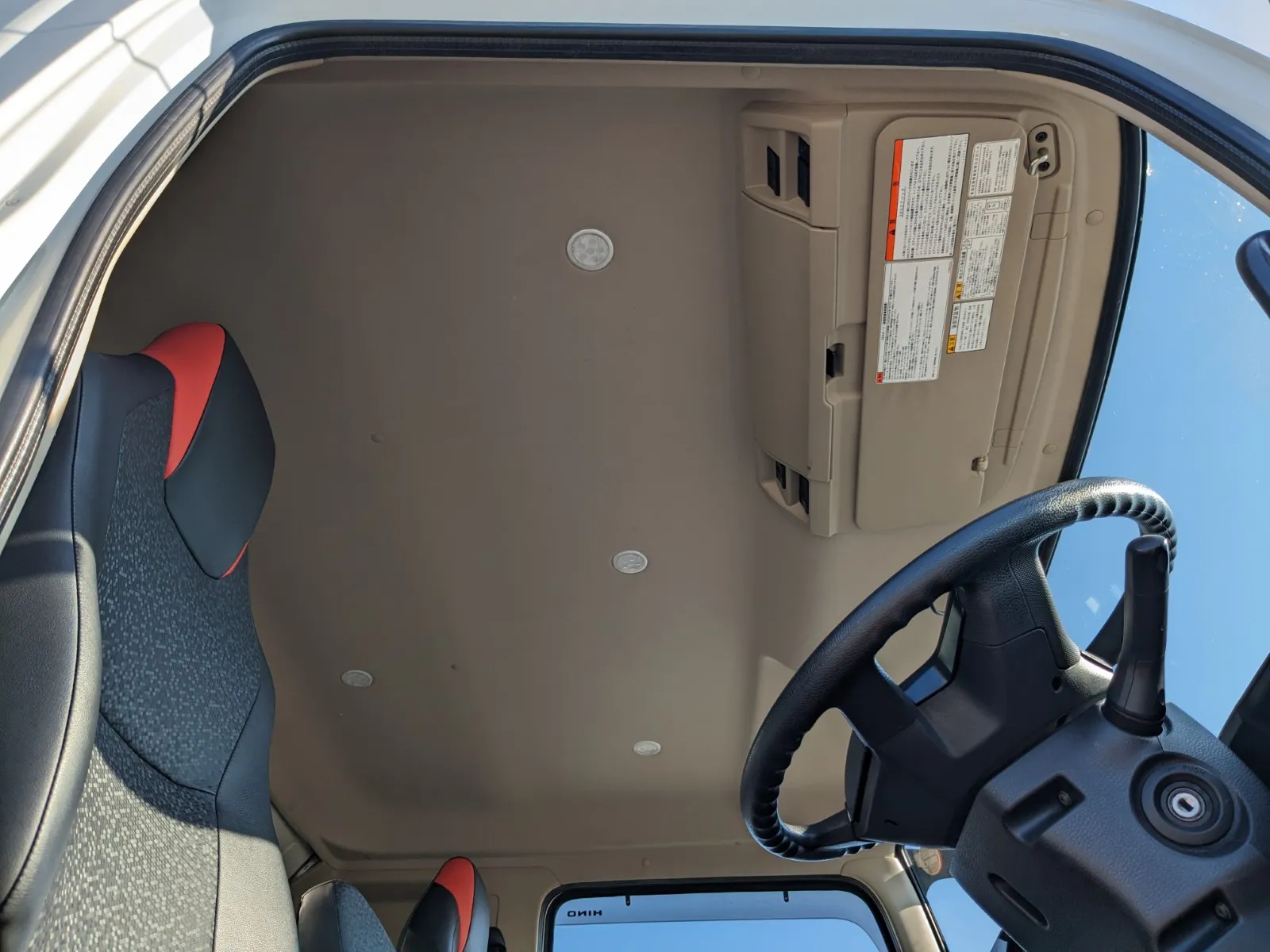 vehicle_image_20260721093406KOMb1TJvUo.webp