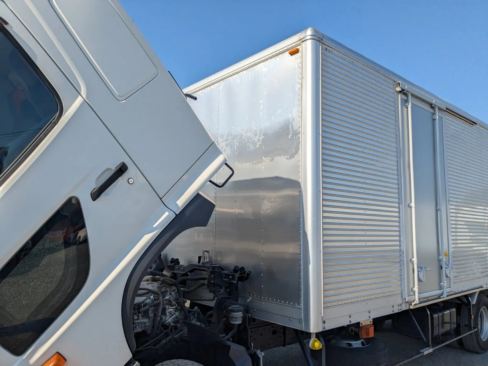 vehicle_image_20260721093409OdMfATHp9L.webp
