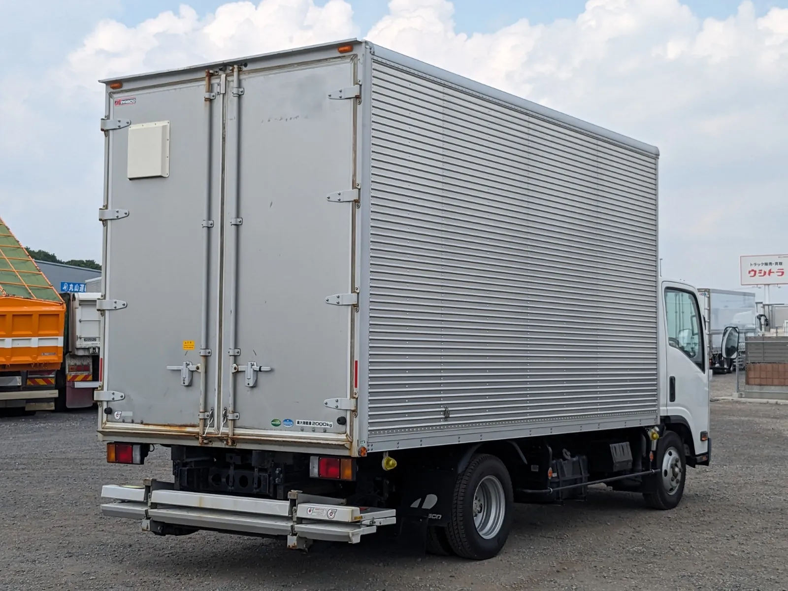 vehicle_image_20260722095207qhW1Xg238b.webp