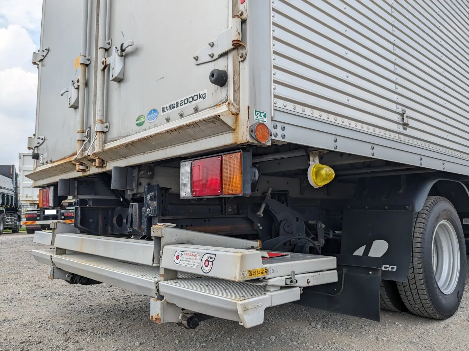 vehicle_image_20260722095208TeJvLUYVX3.webp