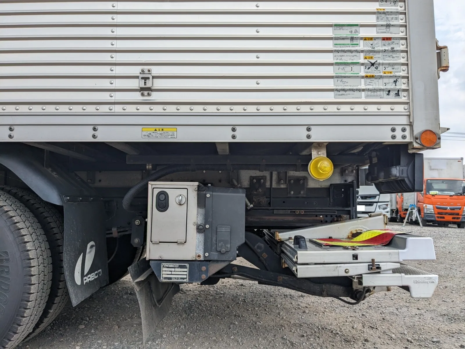vehicle_image_20260722095214wrTPjHmdpL.webp
