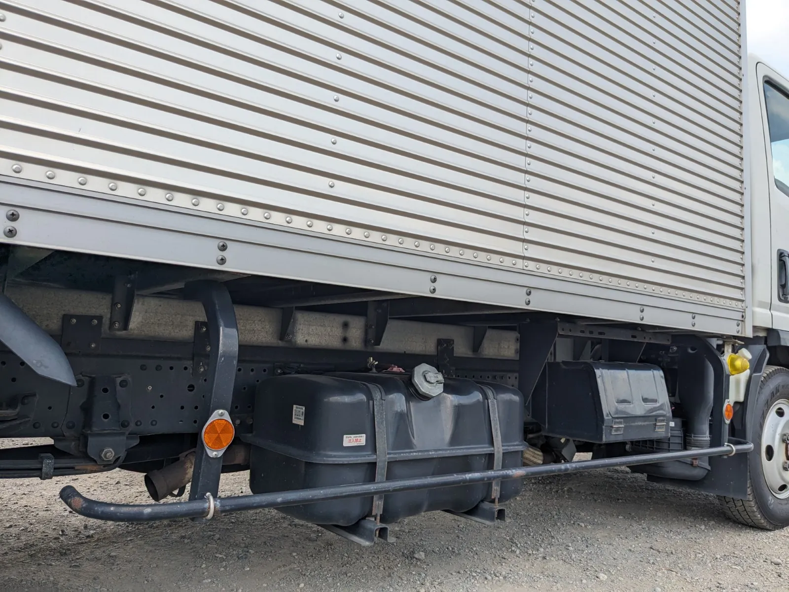 vehicle_image_202607220952182J5eR8wGEu.webp