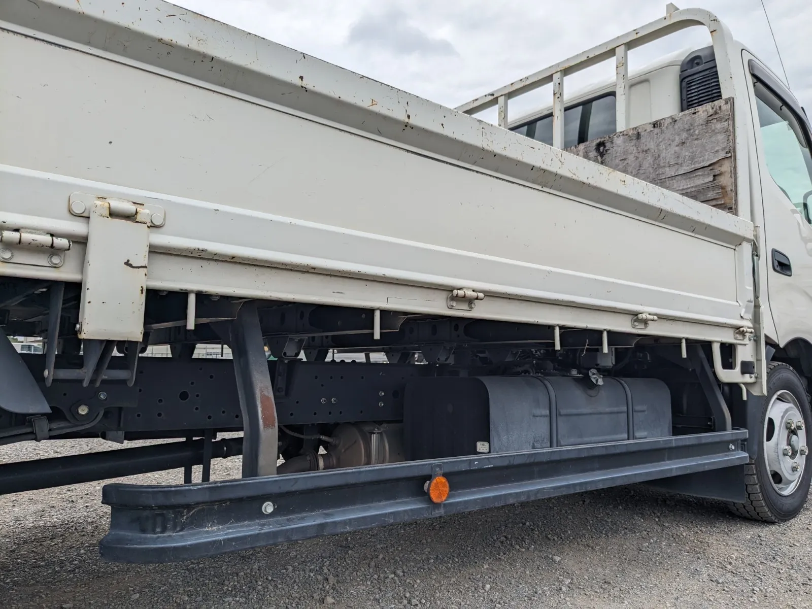 vehicle_image_20260710101040789ApQoj4V.webp