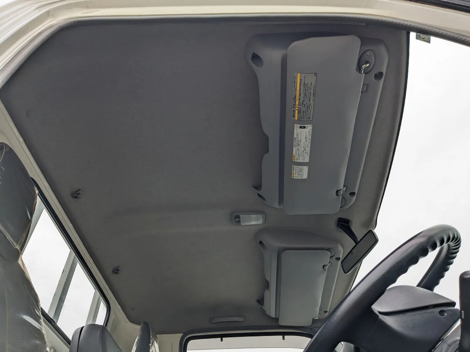 vehicle_image_20260710101040SE3DHMoXLm.webp