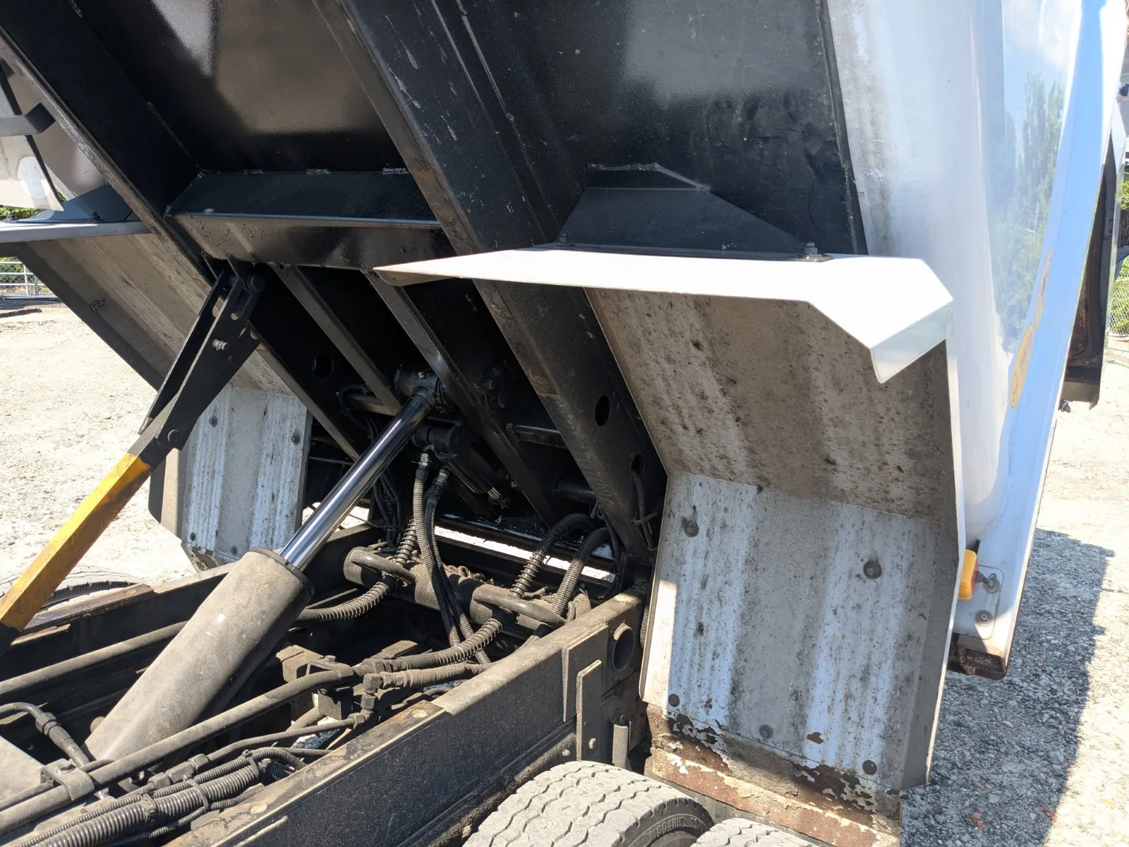 vehicle_image_20260702101916l8xBWRAN5L.webp
