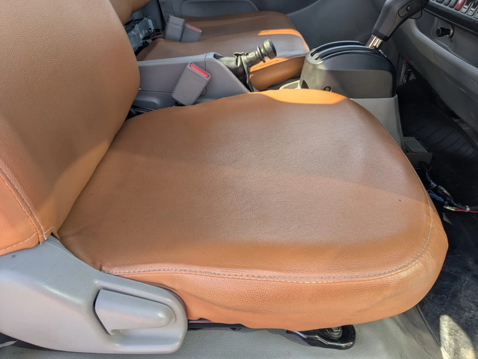 vehicle_image_20260702101923hi0BOx572D.webp