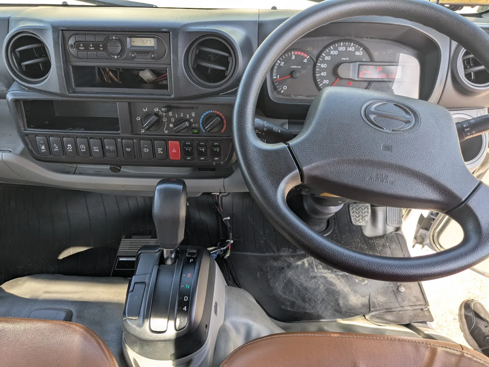 vehicle_image_20260702101924iJfyCxlz54.webp