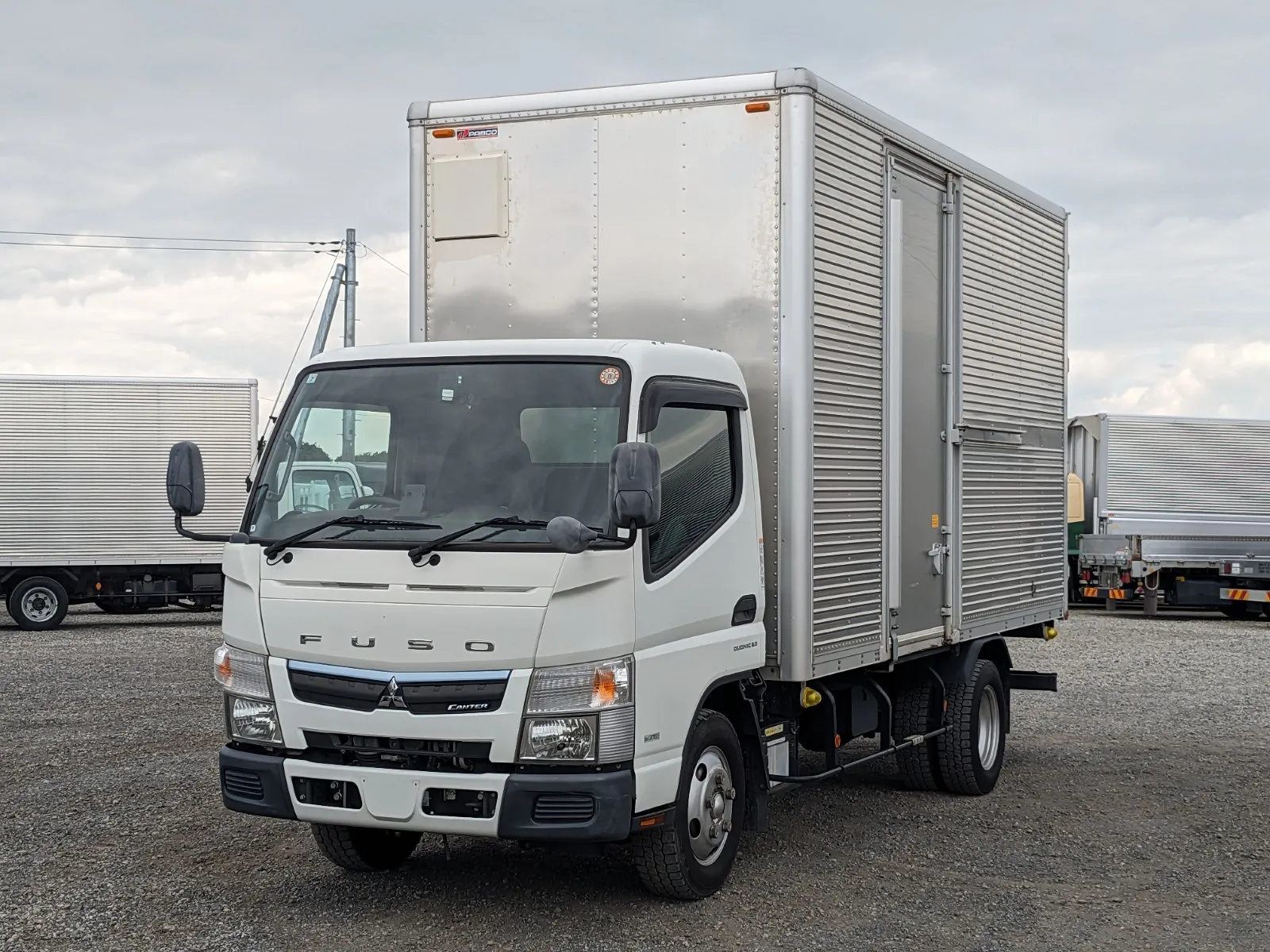 vehicle_image_20260708114853pUjWP5Qg9i.webp