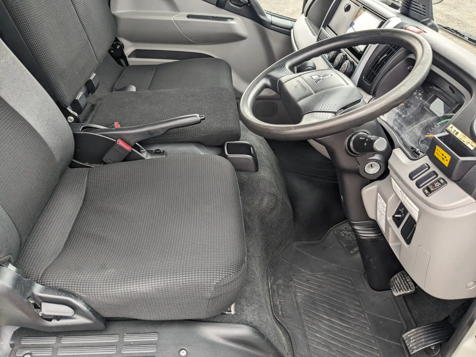 vehicle_image_20260708114910ZD7UNxeXlL.webp