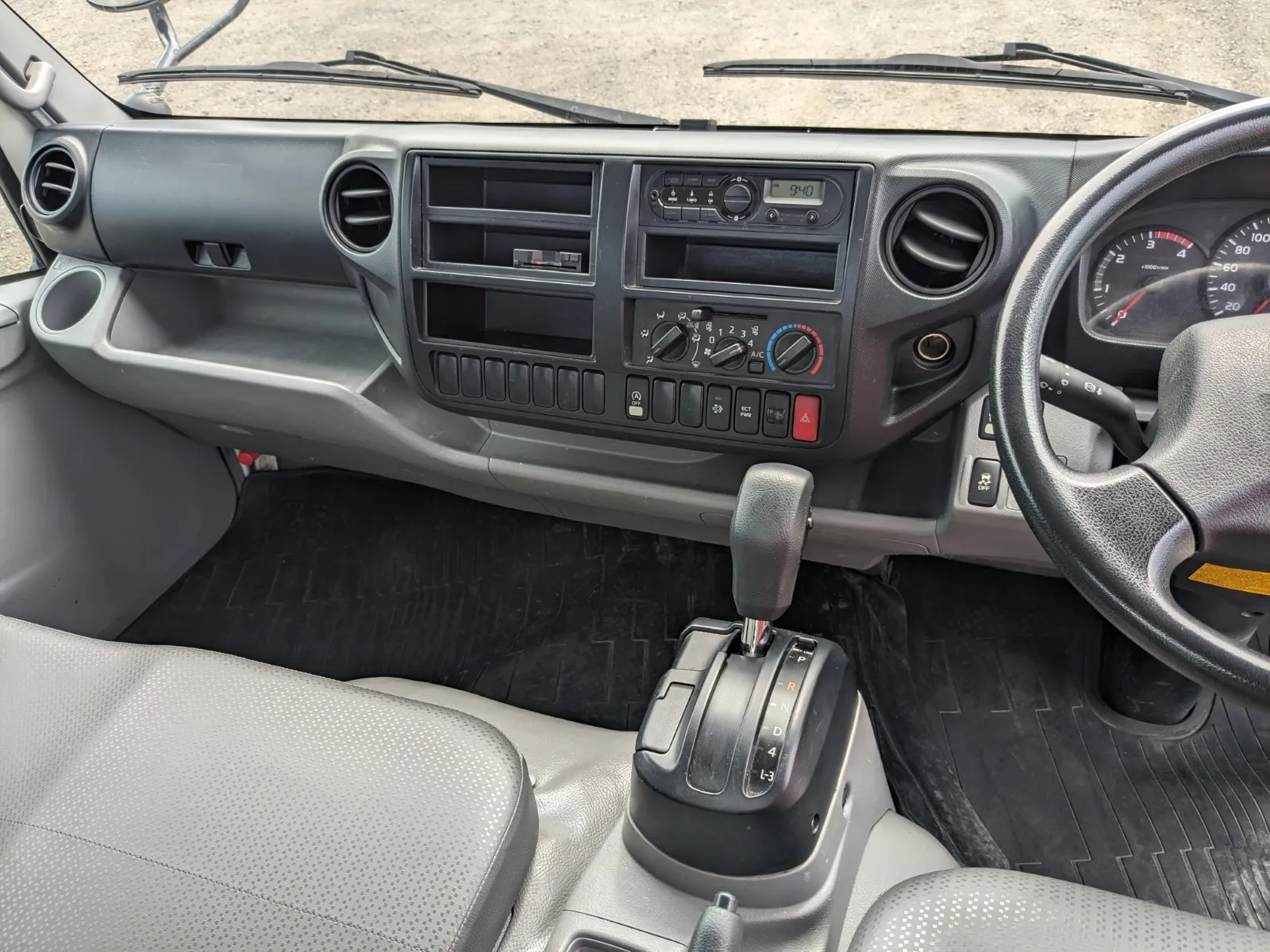 vehicle_image_20260710104326YtaFUev0i4.webp