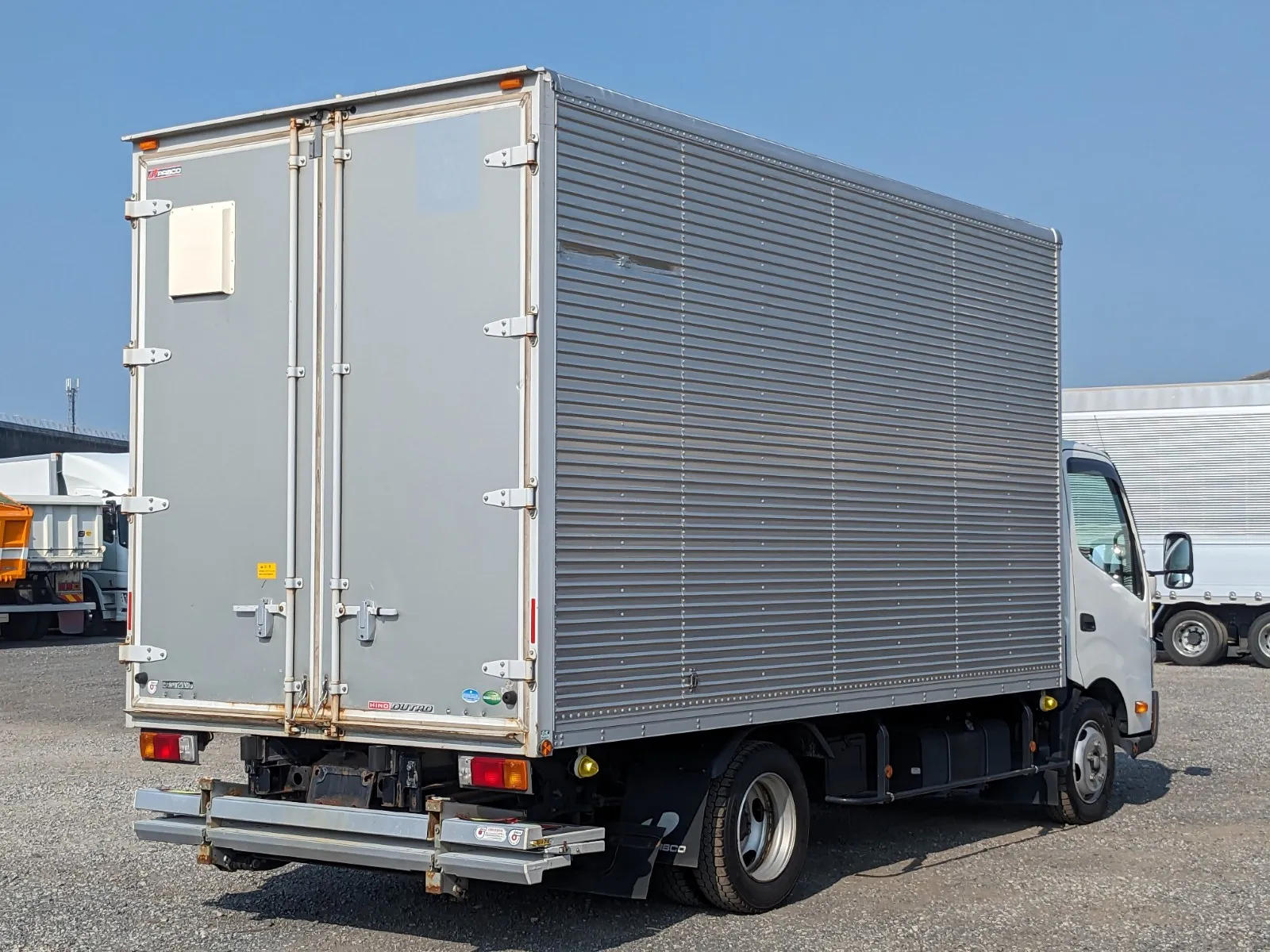 vehicle_image_202607271031509biTQGsxFs.webp