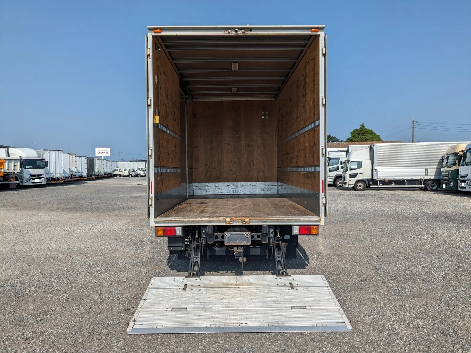 vehicle_image_20260727103152Fnl1R1zzm2.webp