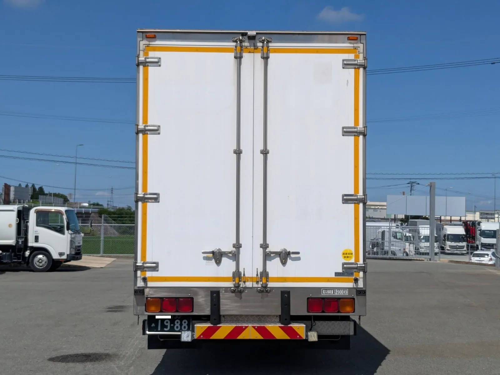 vehicle_image_202607241415134HqCE8wLkh.webp