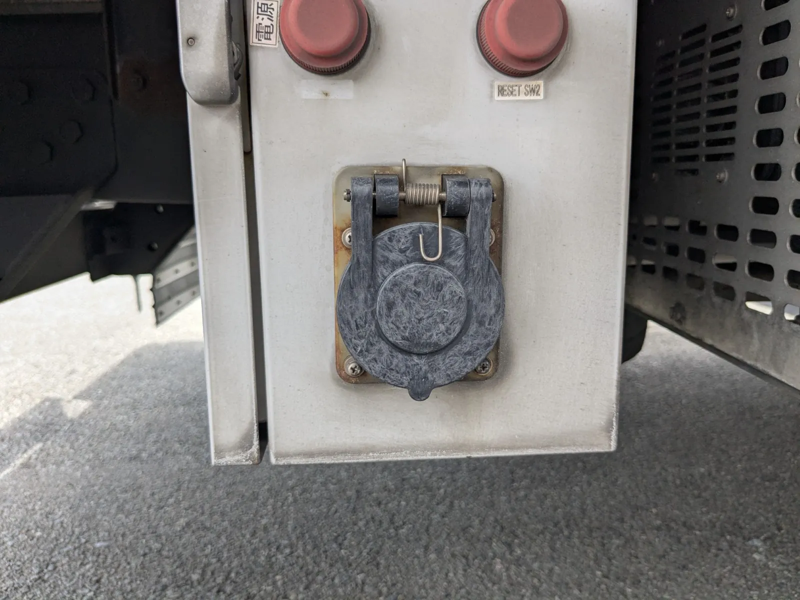 vehicle_image_20260715092739ZRxDCx1ZxC.webp