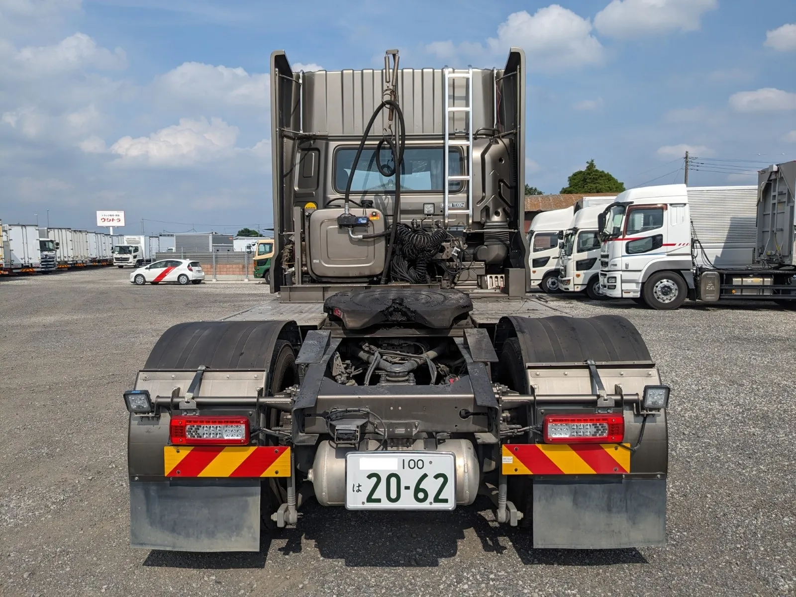 vehicle_image_20260701100357LHZ7iUNgUP.webp