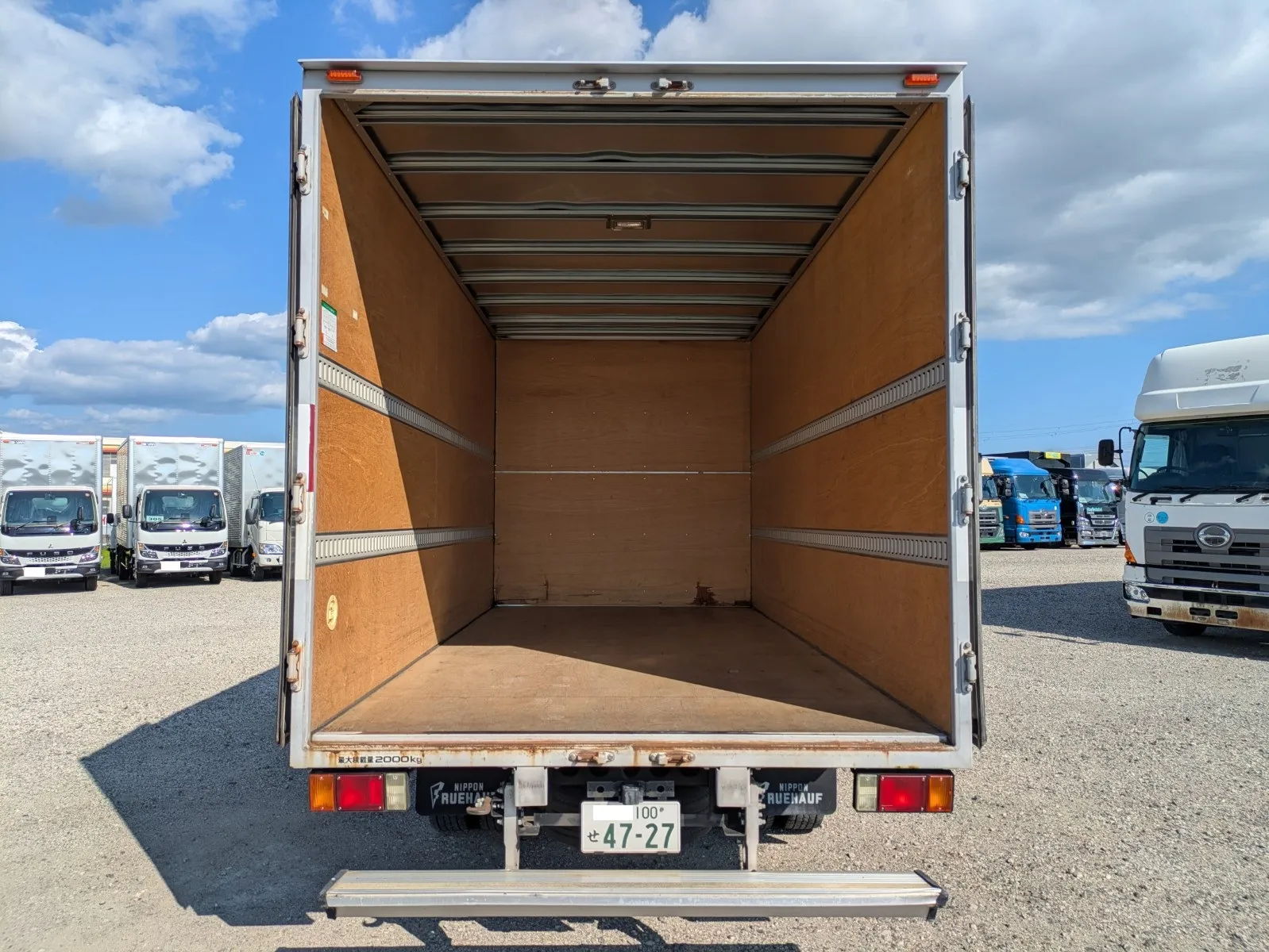 vehicle_image_20260805095253qCGCshTNnf.webp