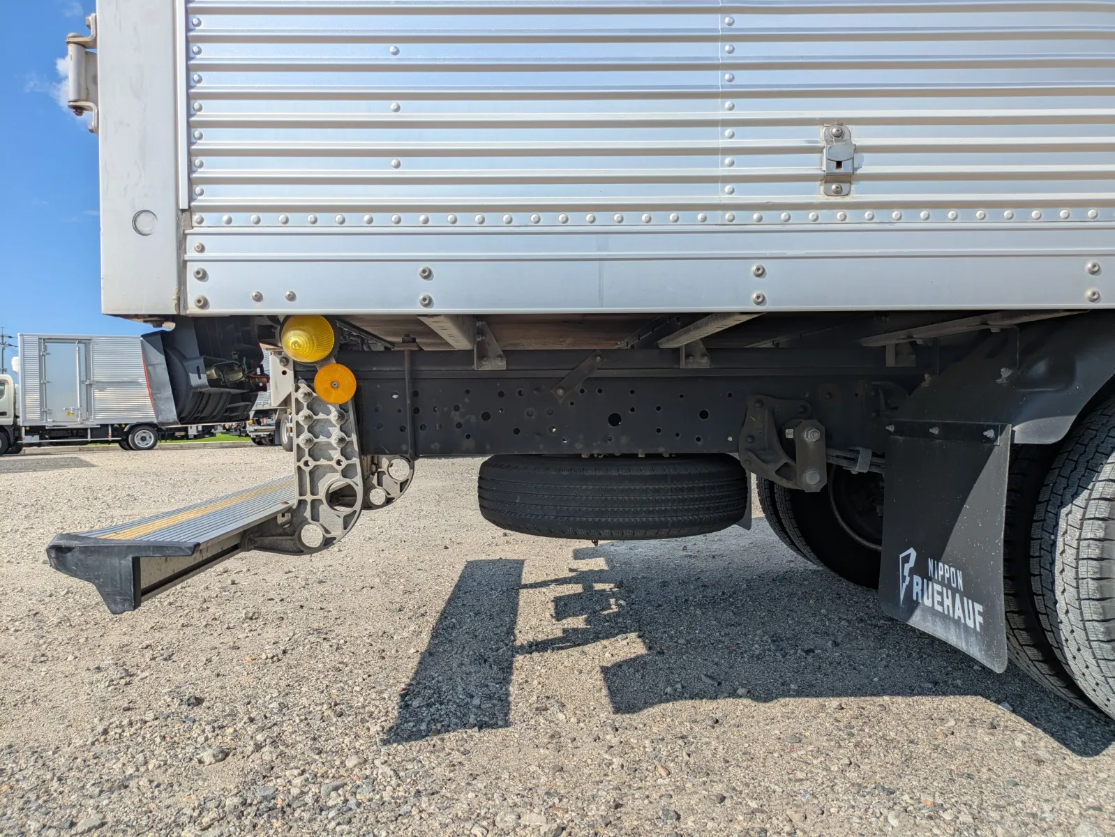 vehicle_image_20260805095259HnJUoLwMFX.webp