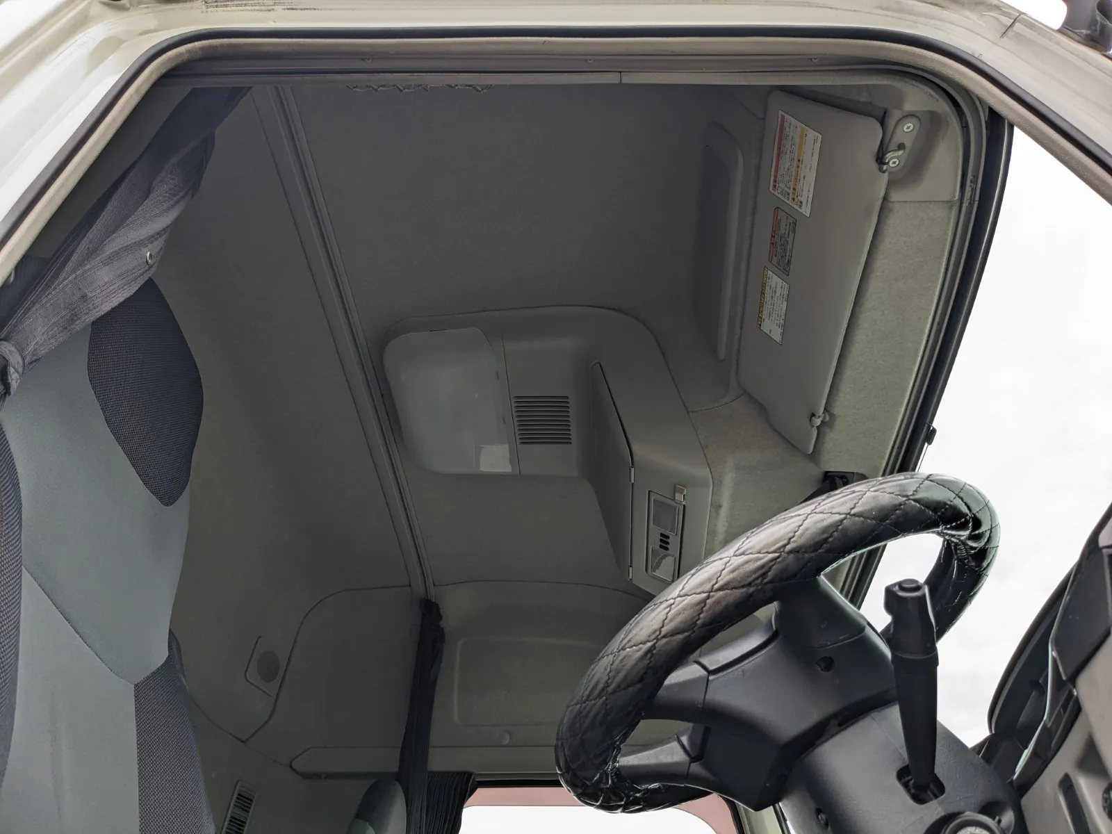 vehicle_image_20260709153120Vr7W6KLolS.webp