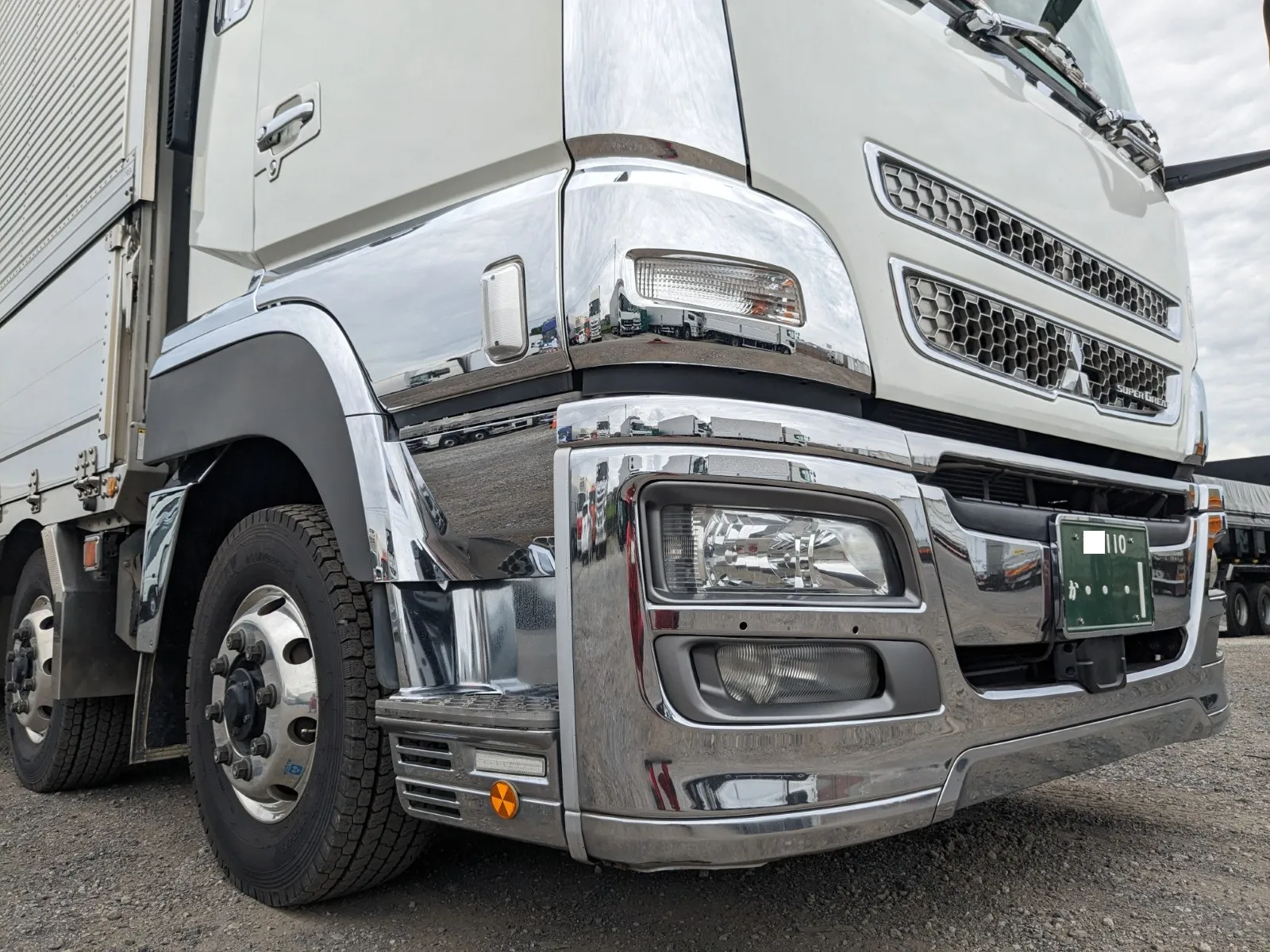 vehicle_image_20260709153125yxYDq9mEp6.webp