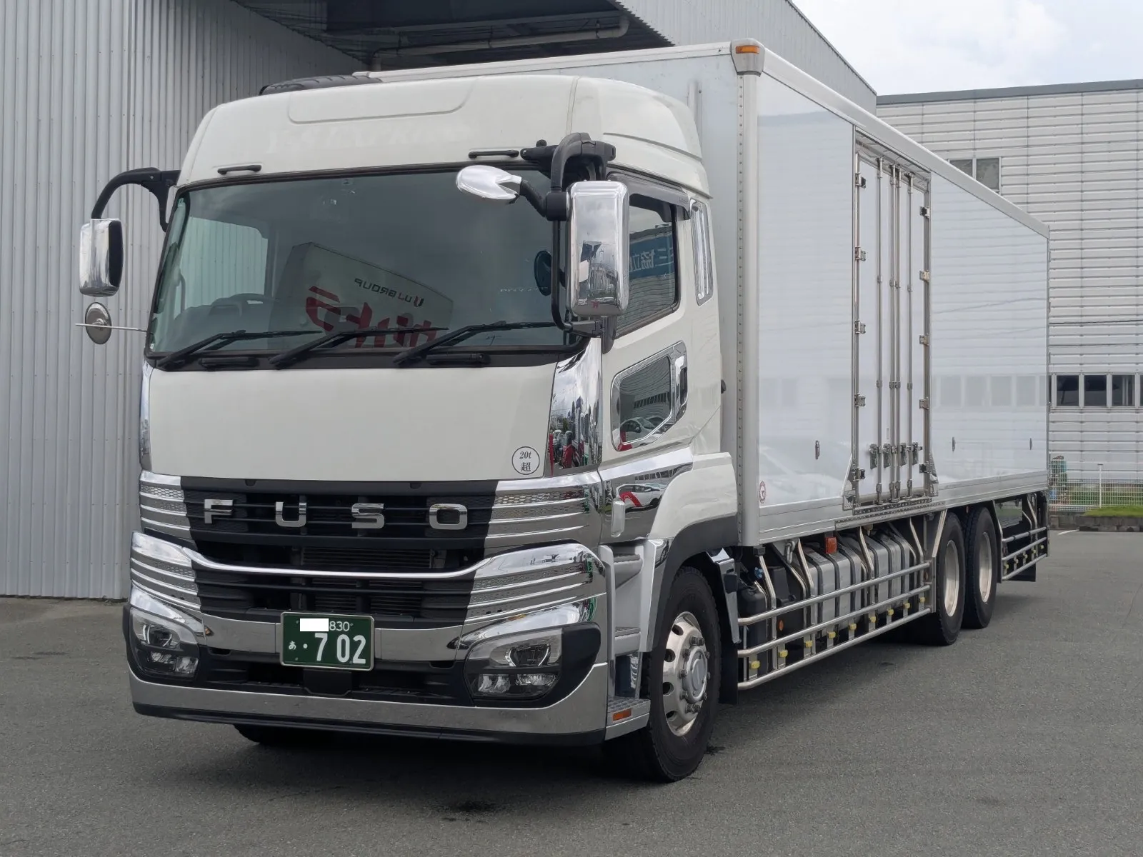 vehicle_image_20260706100136YNkQhIURQX.webp