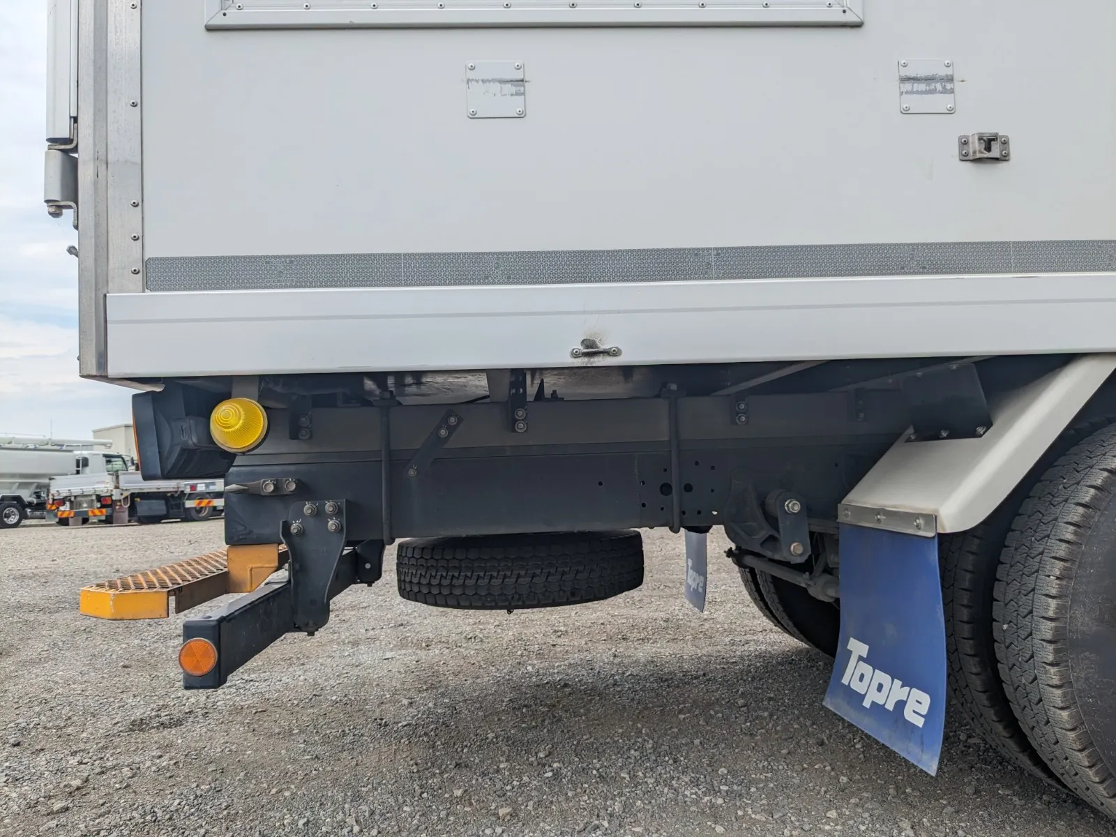 vehicle_image_202608041729319riPJ0FbRi.webp