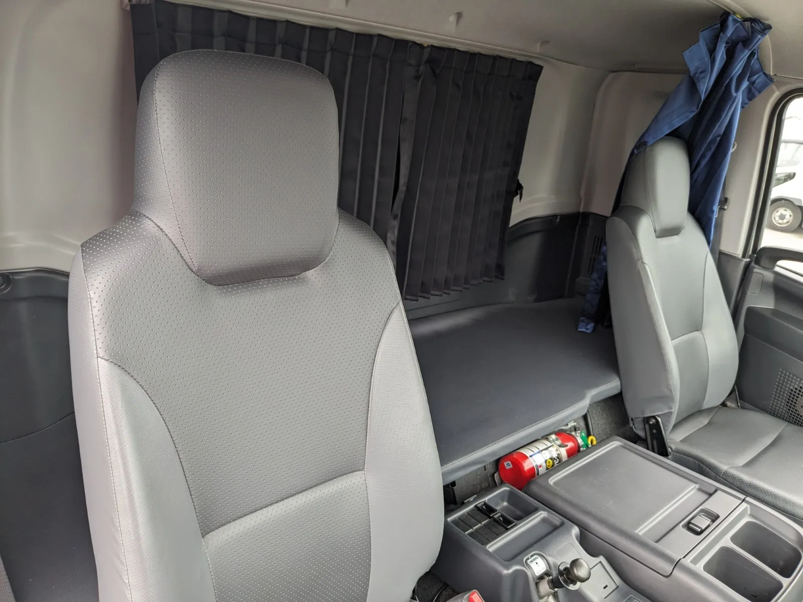 vehicle_image_20260710093947Gc4FW3TNtL.webp