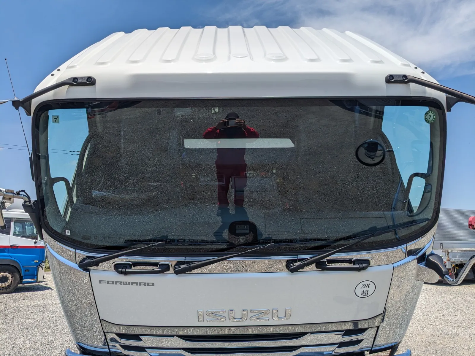 vehicle_image_20260710093949clHqOhPRHu.webp