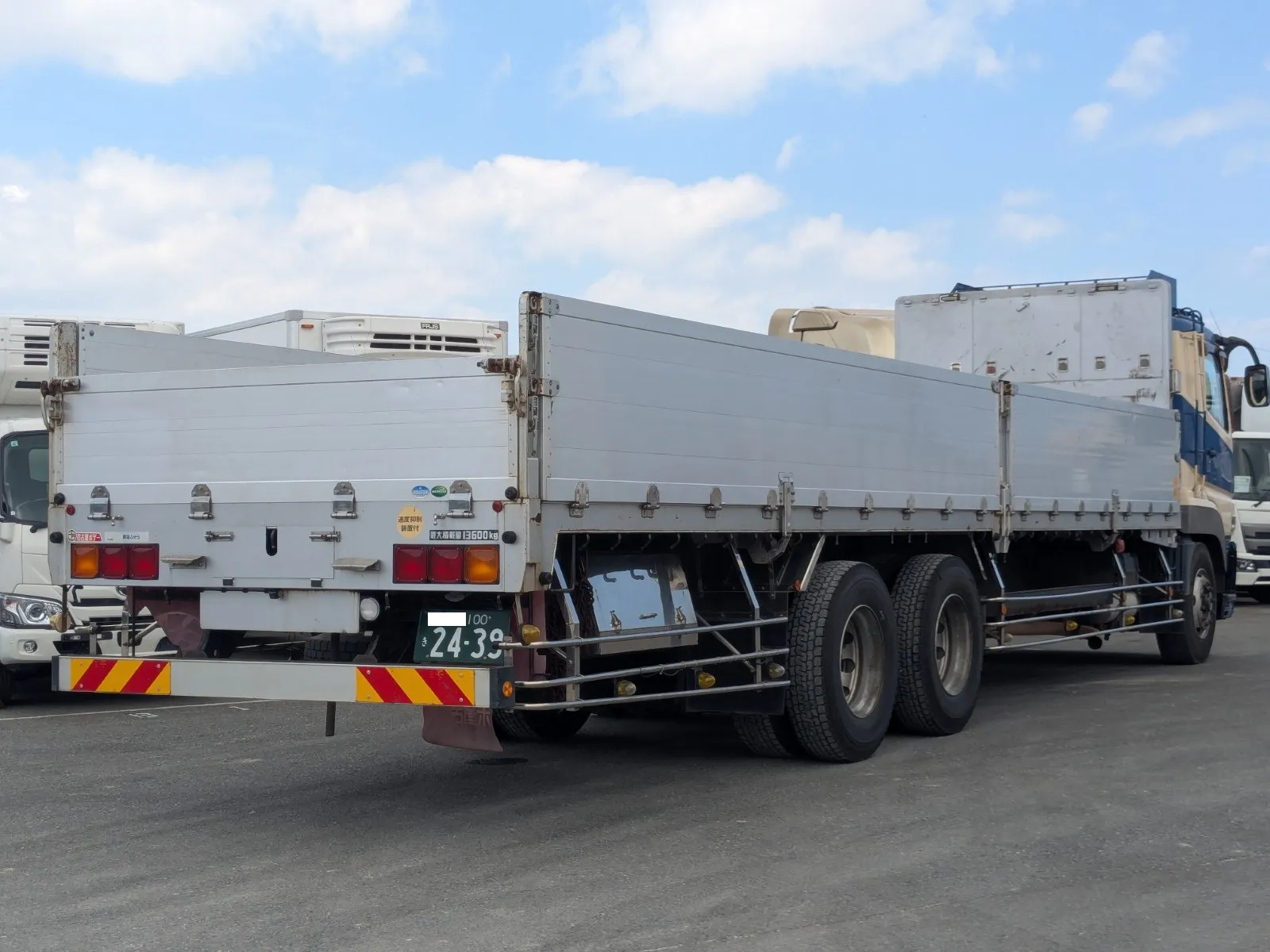 vehicle_image_20260723162618cagzWIq9Hv.webp