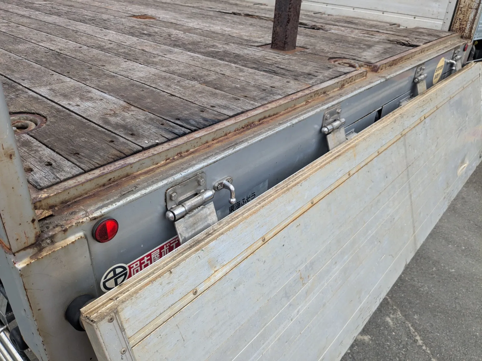 vehicle_image_20260723162619EMaAG4kU3p.webp