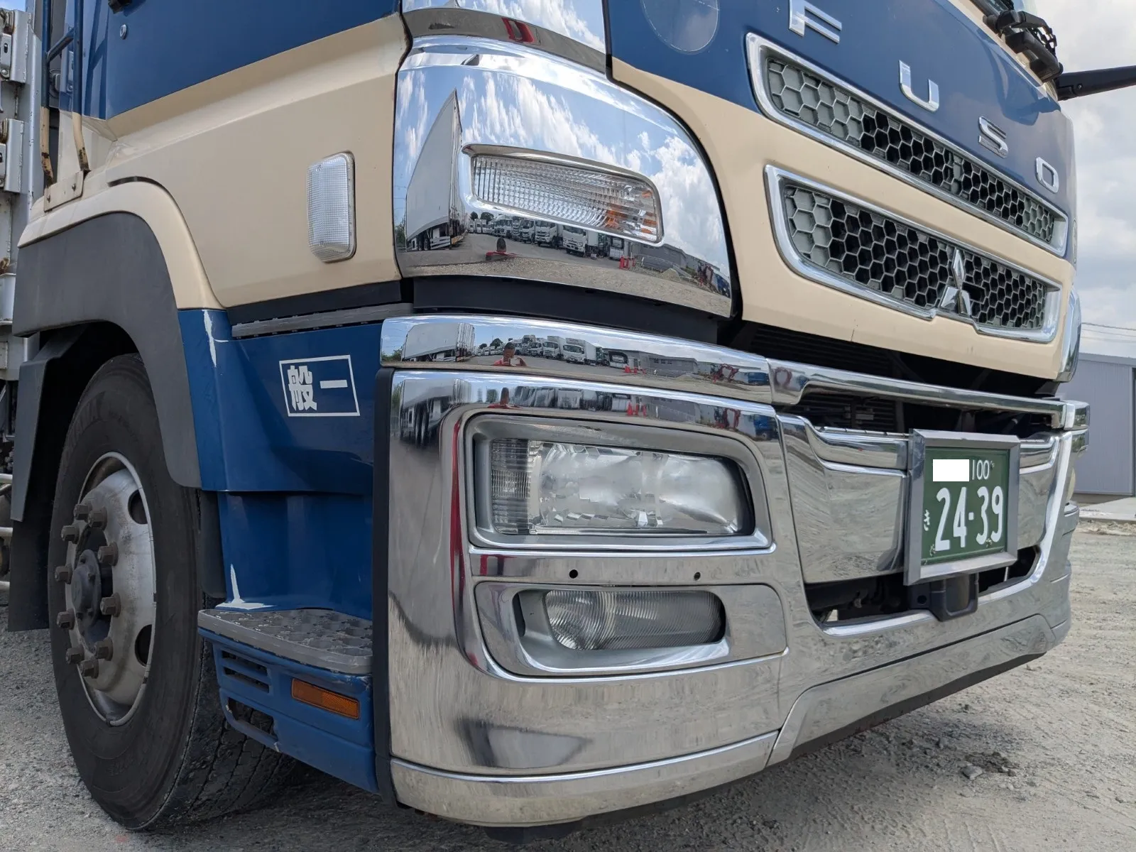 vehicle_image_20260723165857QoJ1FJkCbX.webp