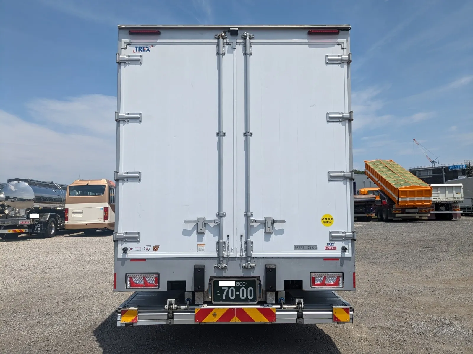vehicle_image_20260805101110bFhXq9SABx.webp