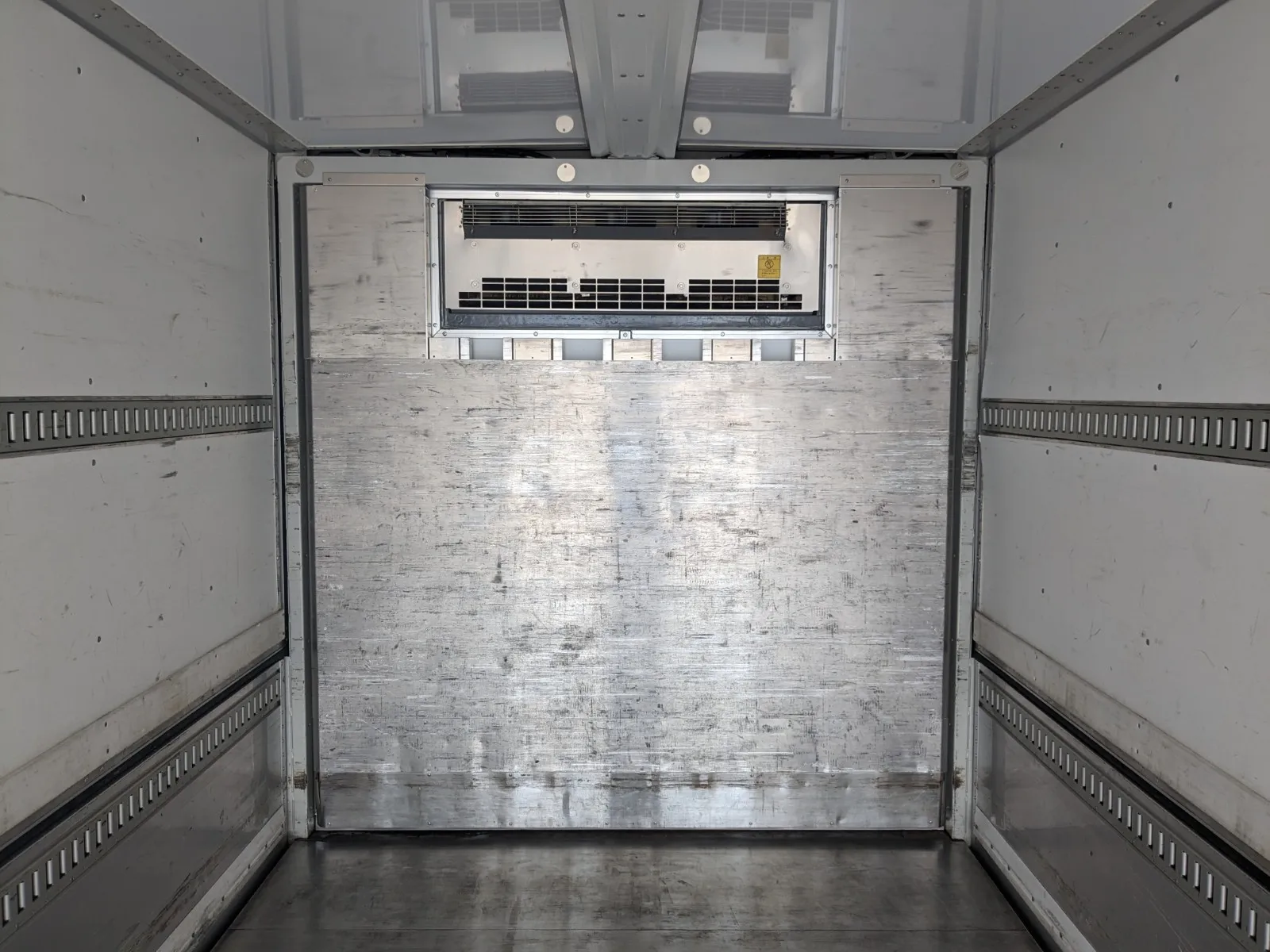 vehicle_image_20260805101116HFChmFY2sx.webp