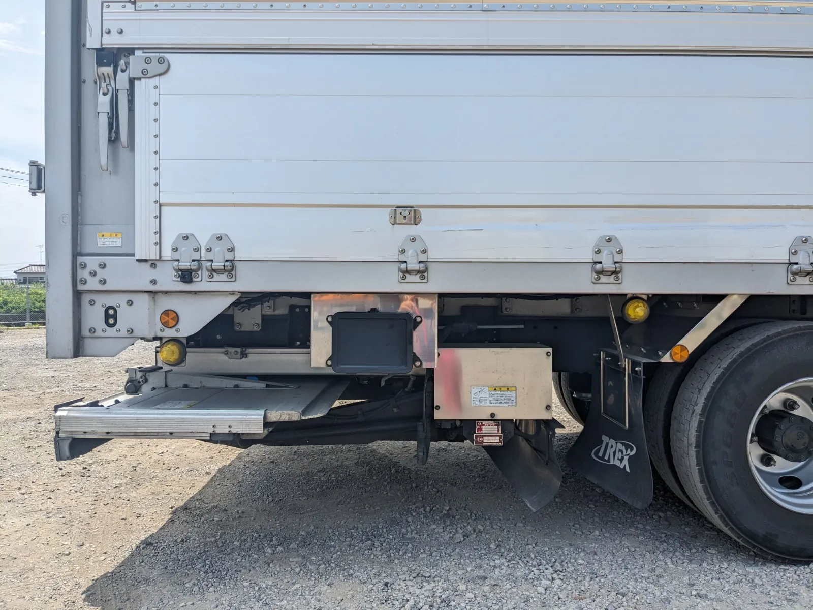 vehicle_image_20260805101121M8drYzfUti.webp
