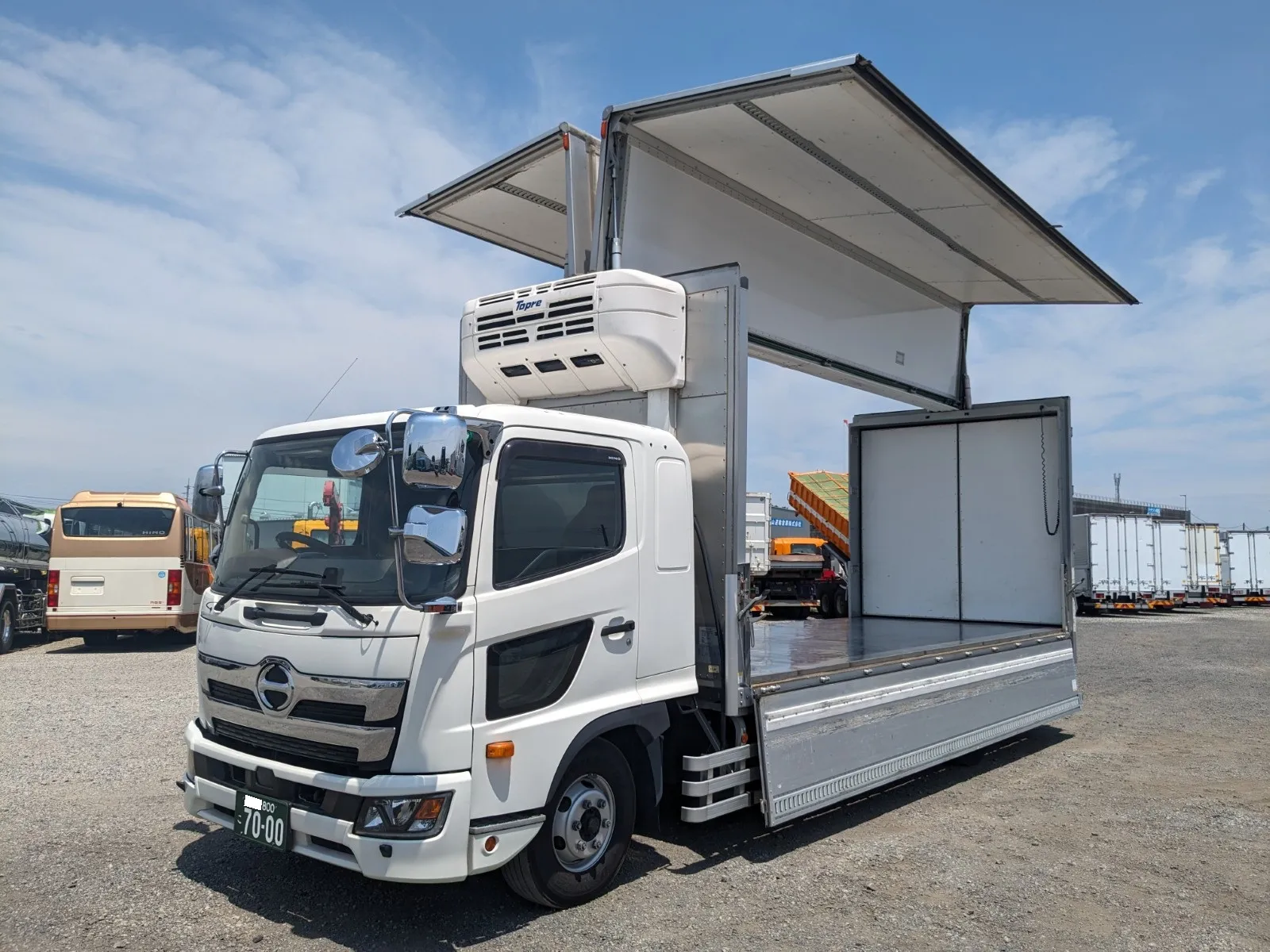 vehicle_image_20260805101124MDP5DxD4EM.webp