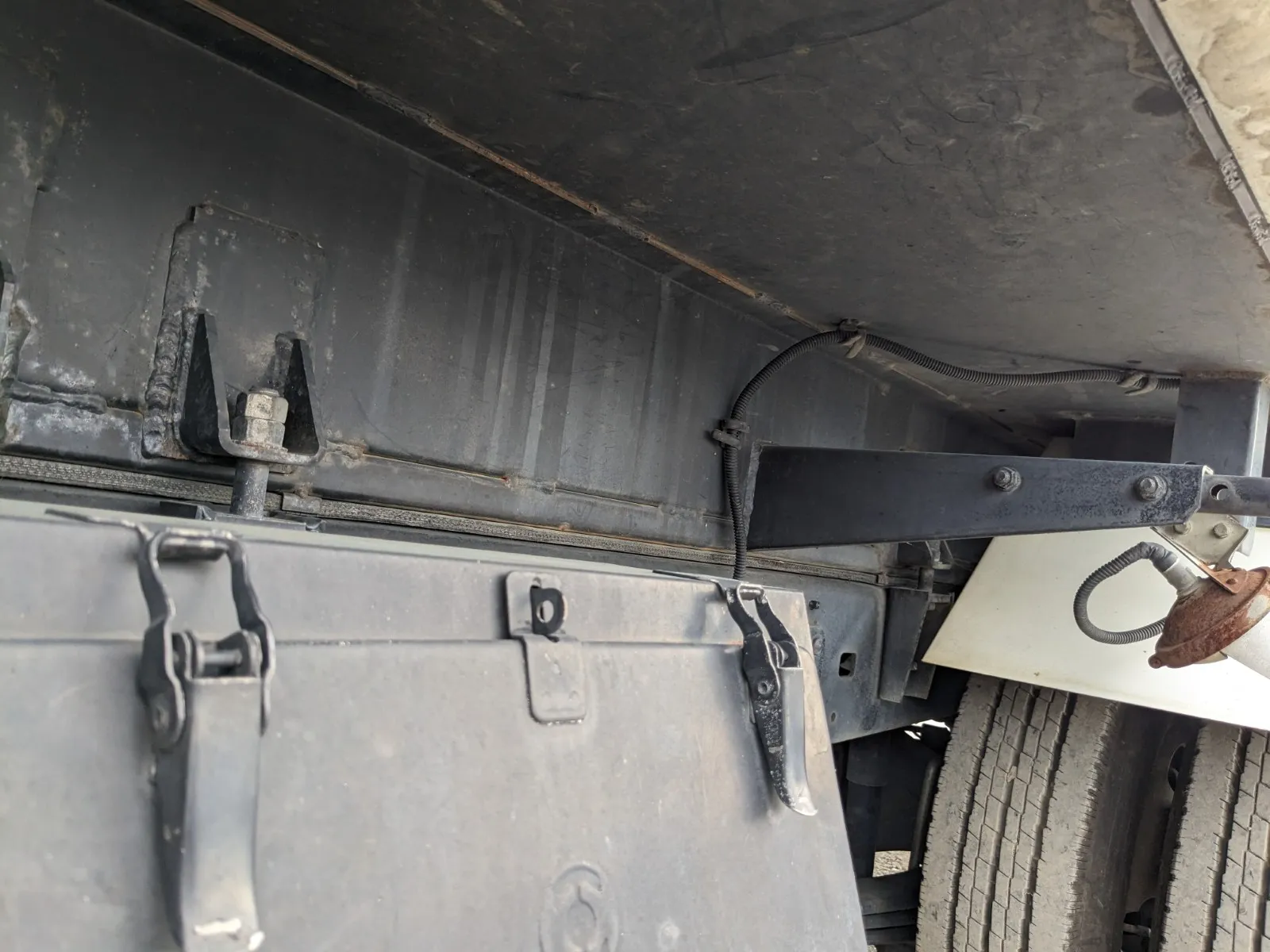 vehicle_image_20260722094306iVhP6Mliry.webp