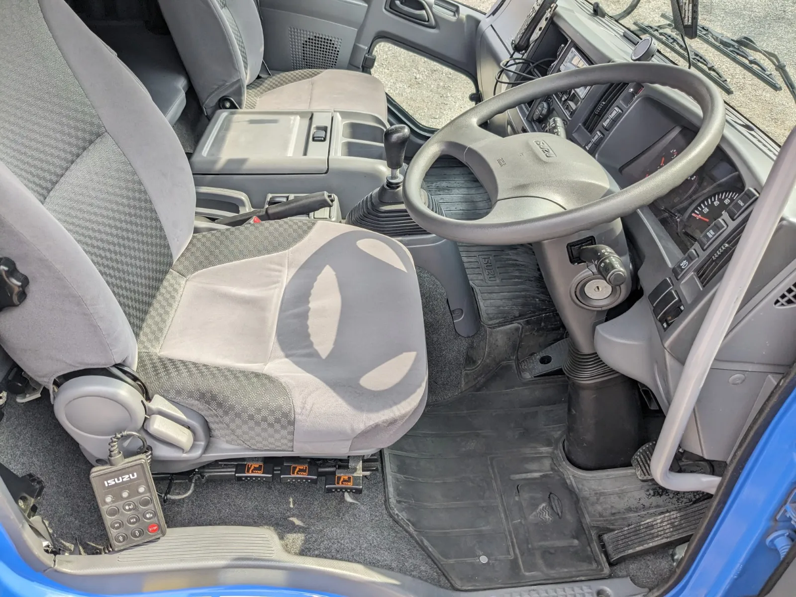 vehicle_image_20260723163432kNdIqWPpXh.webp