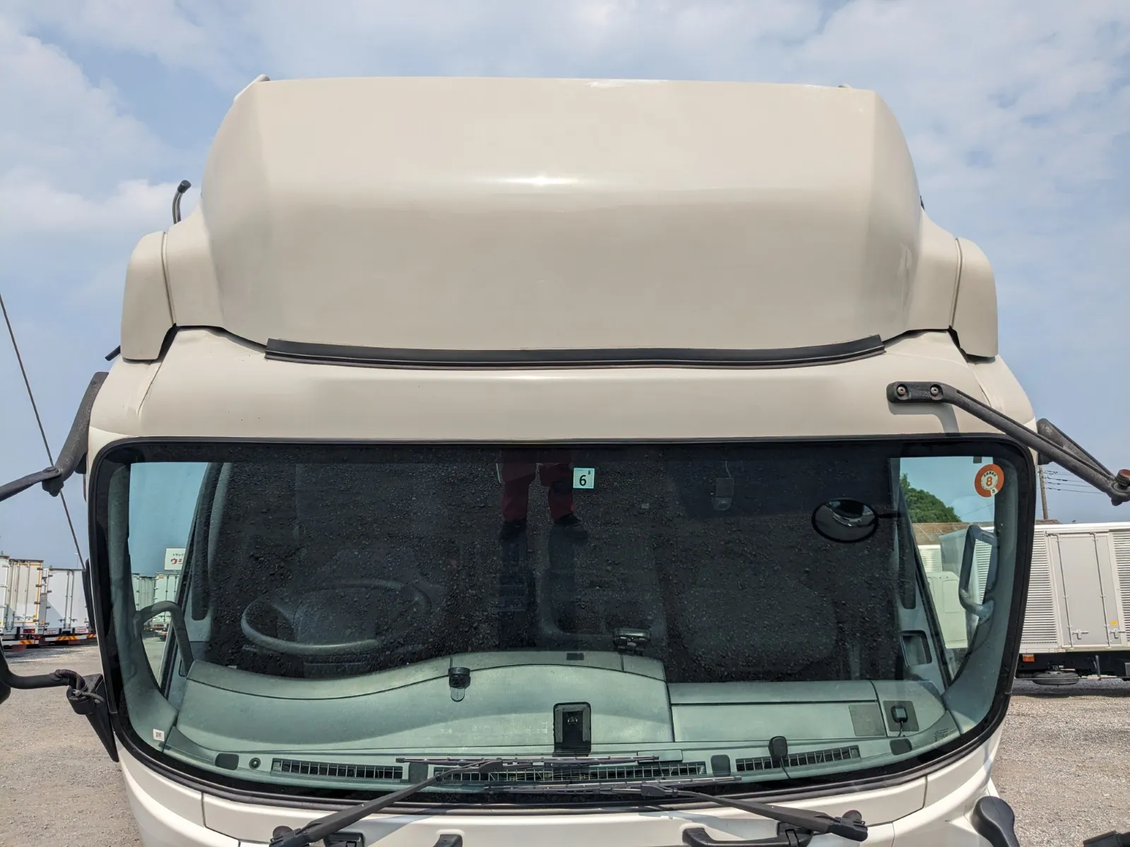 vehicle_image_202607231634357LuRFn4nIj.webp